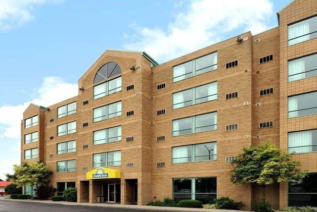 Gallery - Days Inn By Wyndham Niagara Falls Lundys Lane