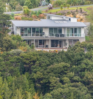 Gallery - Decks of Paihia Bed and Breakfast