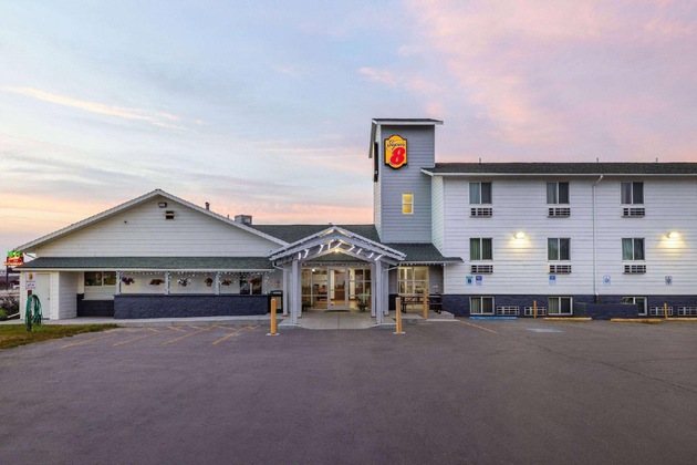 Gallery - Super 8 By Wyndham Belgrade Bozeman Airport