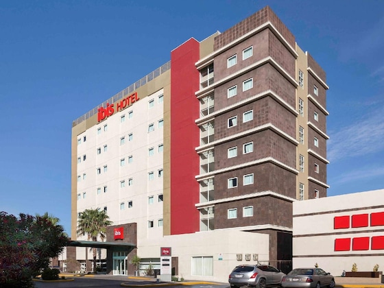 Gallery - Ibis Chihuahua