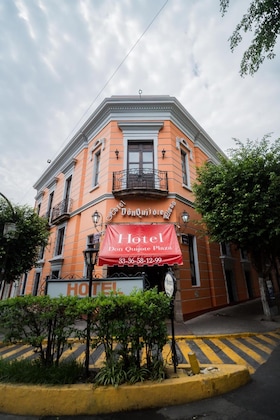 Gallery - Hotel Don Quijote Plaza