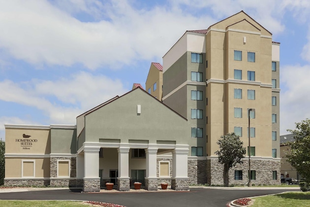 Gallery - Homewood Suites Ft. Worth North At Fossil Creek