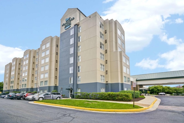 Gallery - Homewood Suites By Hilton Dulles Int'l Airport