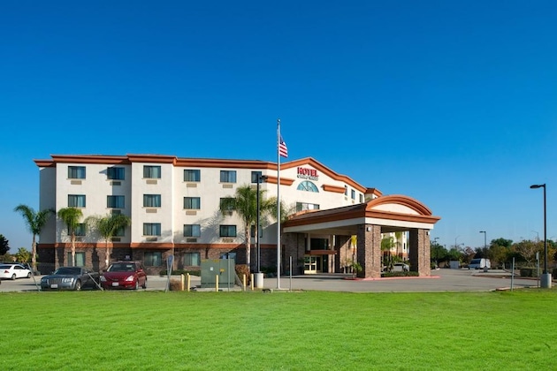 Gallery - Hotel Chino Hills
