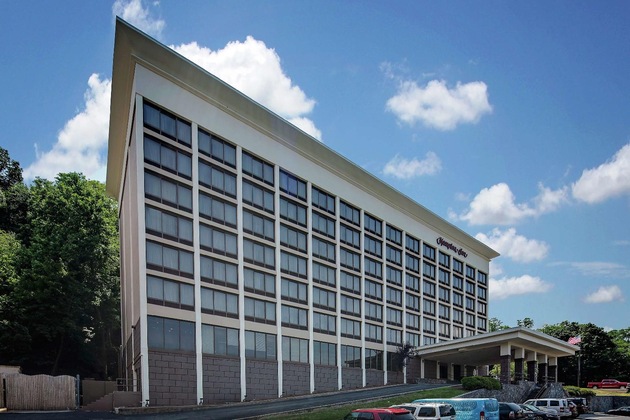 Gallery - Hampton Inn White Plains Tarrytown