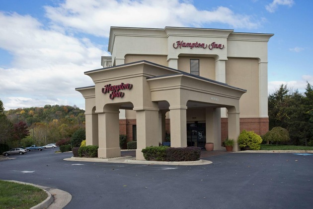 Gallery - Hampton Inn Front Royal