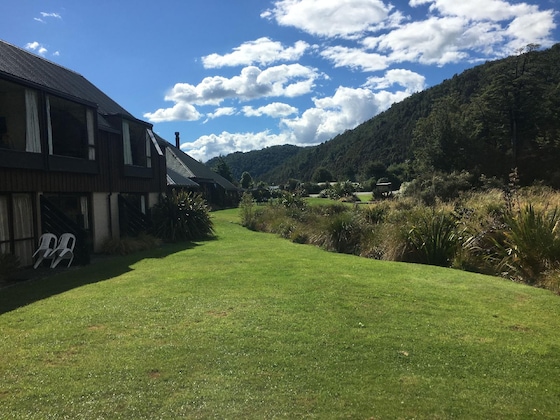 Gallery - Alpine Lodge