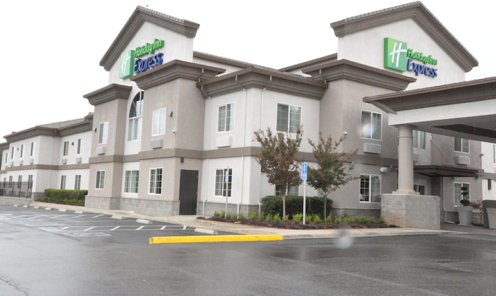 Gallery - Holiday Inn Express Hotel & Suites Jackson By Ihg