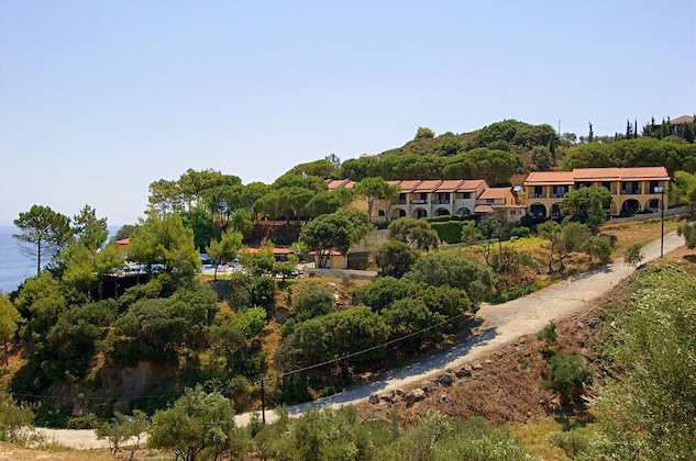 Gallery - Celia Apartments
