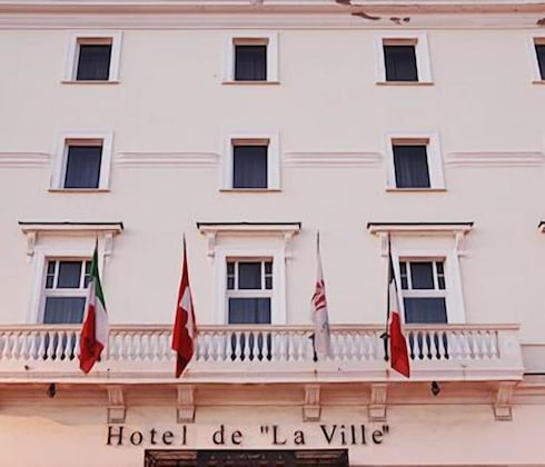 Gallery - Hotel De La Ville