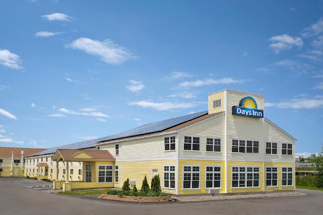 Gallery - Days Inn by Wyndham Airport Maine Mall