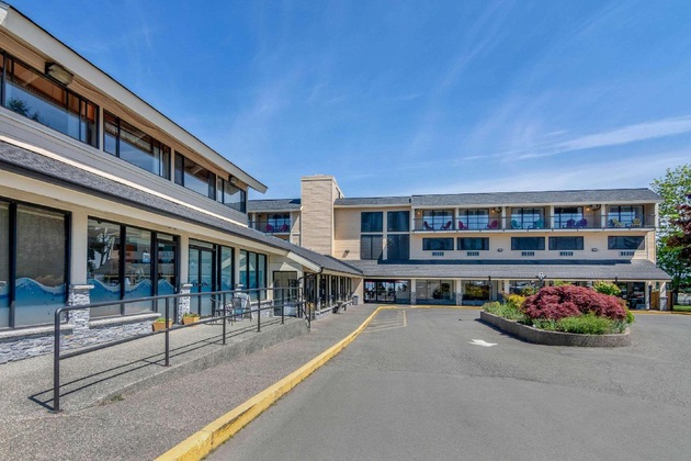 Gallery - Bayside Oceanfront Resort