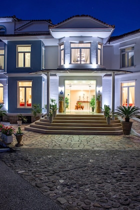 Gallery - Porfi Beach Hotel