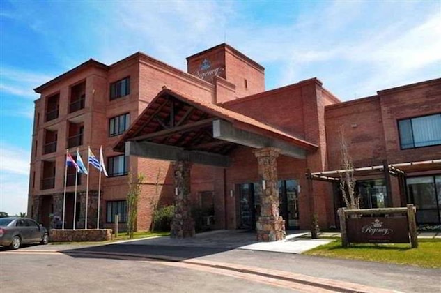 Gallery - Regency Park Hotel