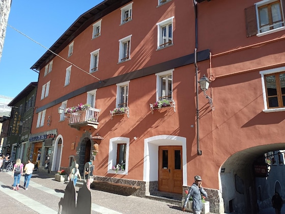 Gallery - Albergo Gufo