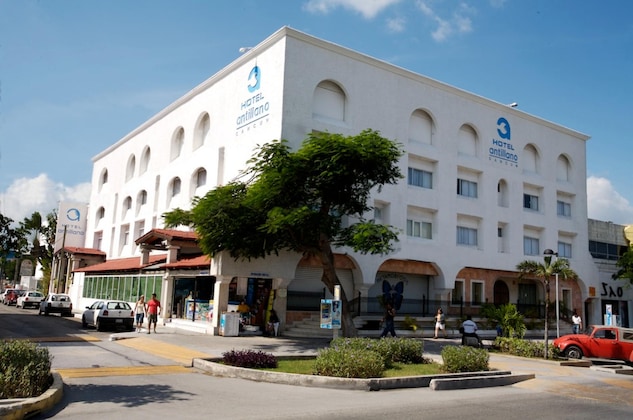 Gallery - Hotel Antillano Cancun