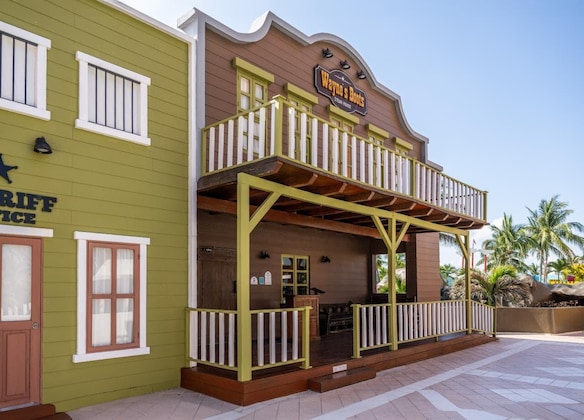 Gallery - Crown Paradise Club Cancun All Inclusive