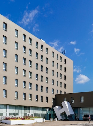 Gallery - Basic Hotel Braga By Axis