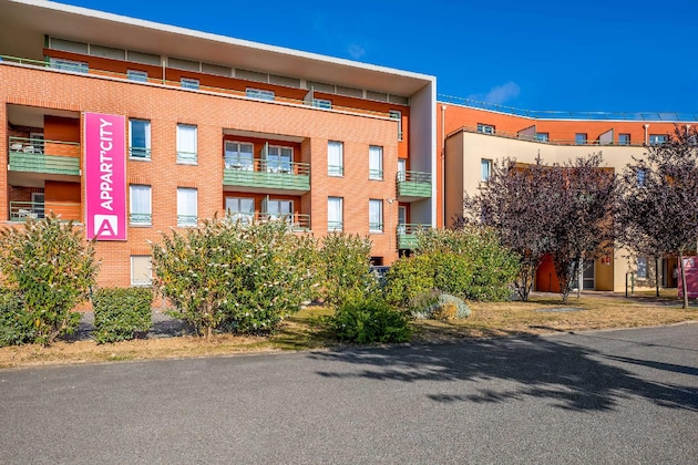 Gallery - Appart'city Confort St Quentin En Yvelines - Bois D'arcy