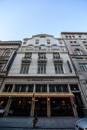 Gallery - La Prima Fashion Hotel