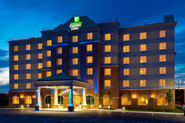 Gallery - Holiday Inn Express Hotel & Suites Clarington Bowm