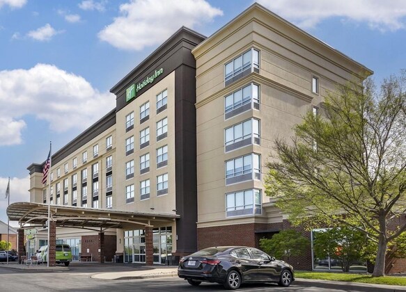 Gallery - Holiday Inn Louisville Airport South, an IHG Hotel