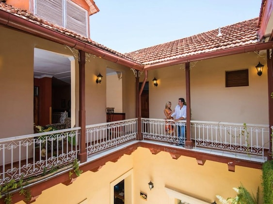 Gallery - Hostal La Habanera