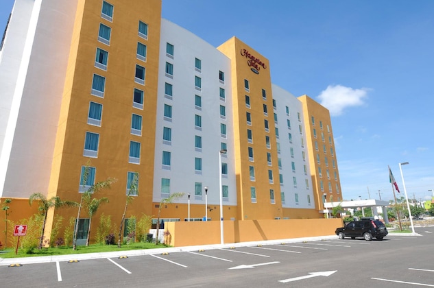 Gallery - Hampton Inn By Hilton Queretaro Tecnologico
