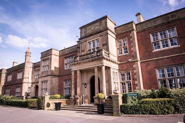 Gallery - De Vere Cranage Estate
