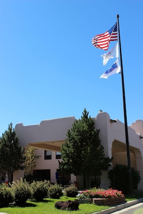 Gallery - Hampton Inn Taos