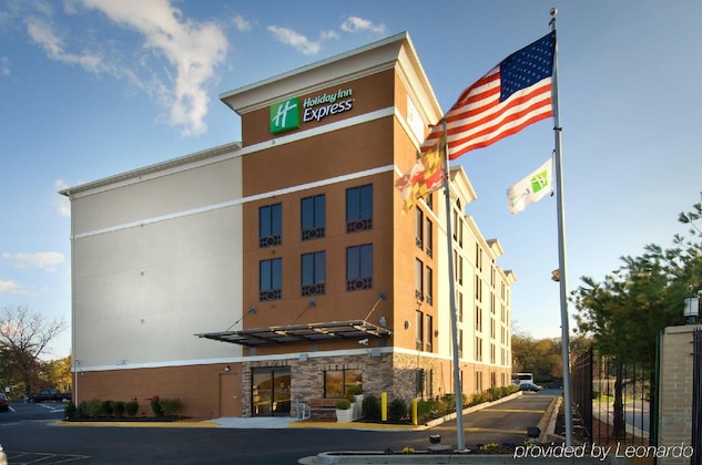 Gallery - Holiday Inn Express Washington Dc - Bw Parkway By Ihg