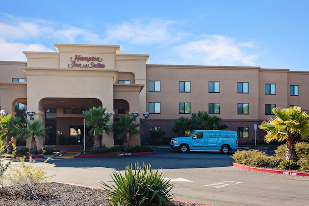 Gallery - Hampton Inn & Suites Oakland Airport-Alameda