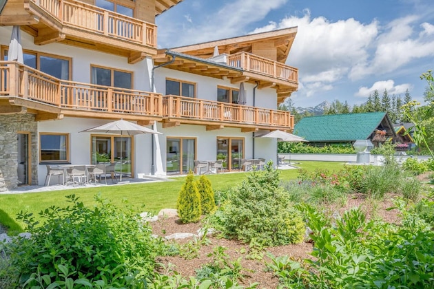 Gallery - Alpenparks Chalet & Apartment Alpina Seefeld