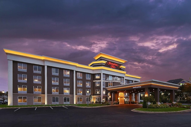 Gallery - Hampton Inn Holland