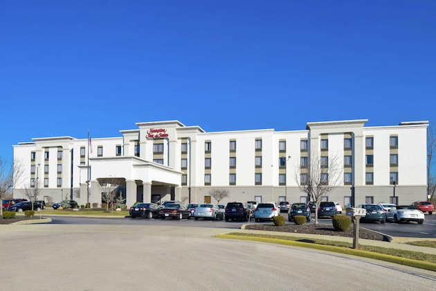 Gallery - Hampton Inn & Suites Wilmington