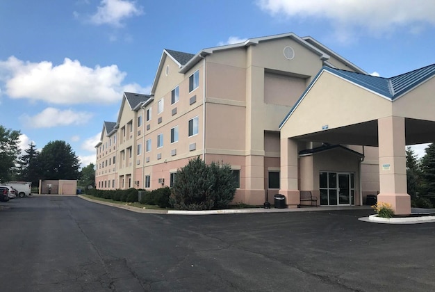 Gallery - Comfort Inn & Suites Liverpool-Clay