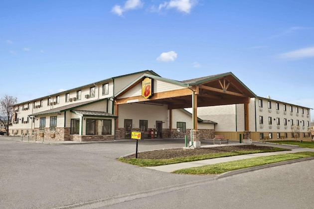 Gallery - Super 8 By Wyndham Bozeman