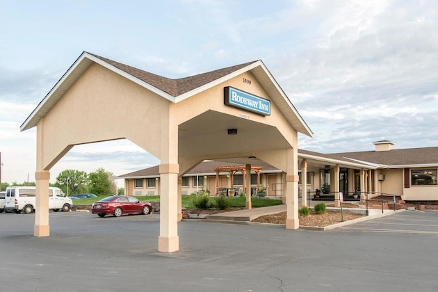 Gallery - Rodeway Inn