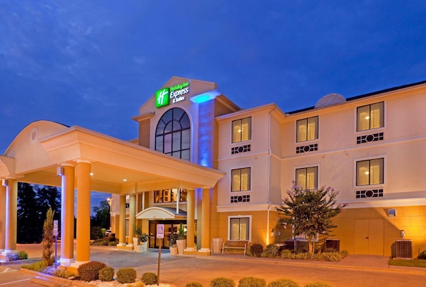 Gallery - Holiday Inn Express Hotel & Suites Mount Pleasant By Ihg