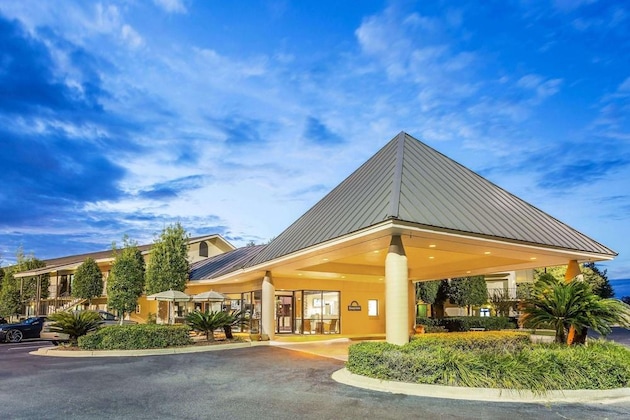 Gallery - Days Inn By Wyndham Lake Park Valdosta