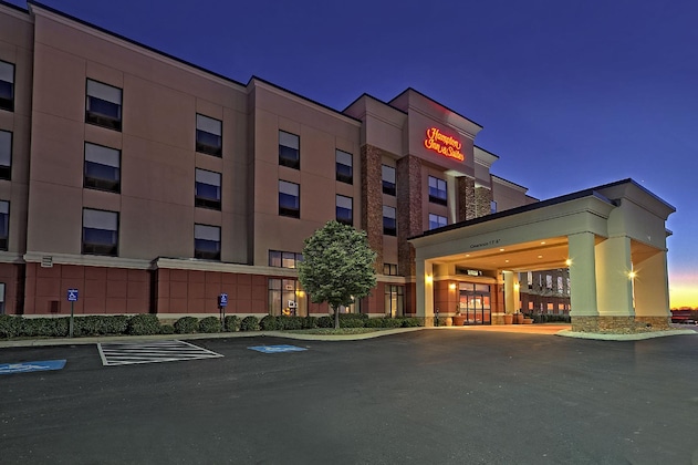 Gallery - Hampton Inn & Suites Lebanon