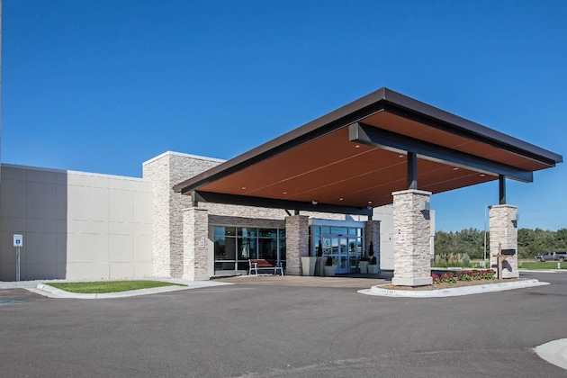 Gallery - Holiday Inn Express & Suites Ludington By Ihg