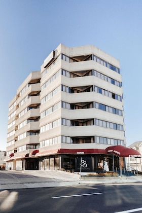 Gallery - Stamford Suites