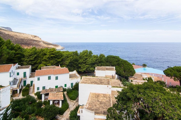 Gallery - Calampiso Resort