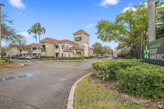 Gallery - Extended Stay America Miami Airport Blue Lagoon