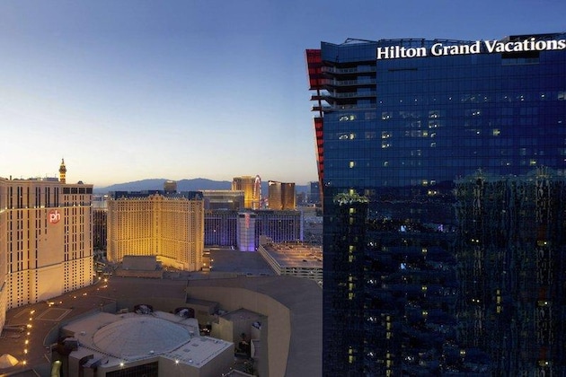 Gallery - Hilton Grand Vacations Club Elara Center Strip Las Vegas