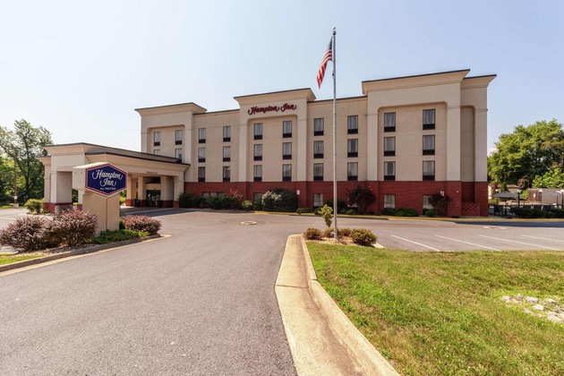 Gallery - Hampton Inn Inwood