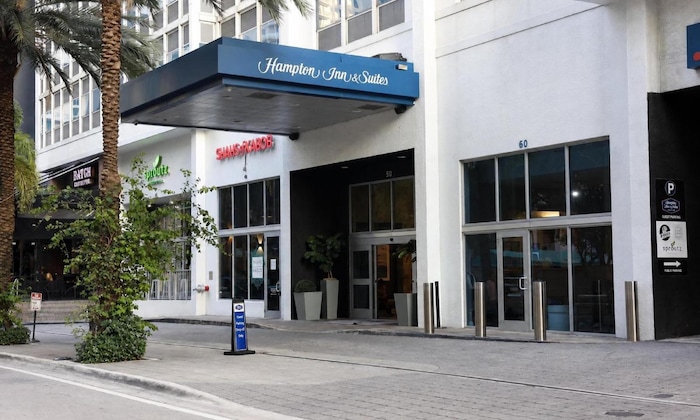 Gallery - Hampton Inn & Suites Miami Brickell-Downtown