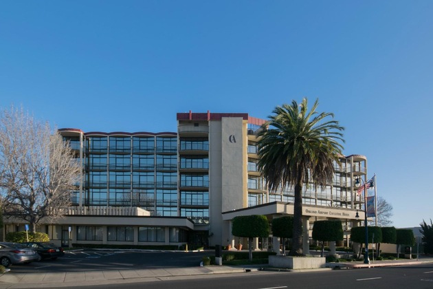 Gallery - Oakland Airport Executive Hotel