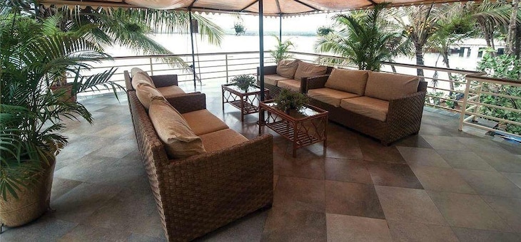 Gallery - Villa De Penha